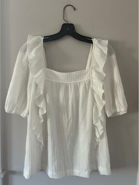 In Loom Square Neck Waffle Knit Top with Flutter Ruffles Women’s Size Medium